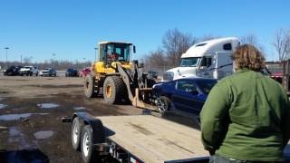 Copart Payloader Loading a Car onto a Trailer the Easy Way [upl. by Atilegna]