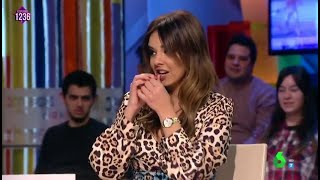 Chenoa sufre un percance en pleno directo de Zapeando quotNo puedo seguirquot [upl. by Drageruaeb]