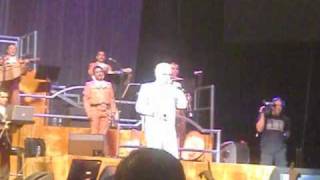 Vicente Fernandez Volver Volver en Ontario [upl. by Airrej807]