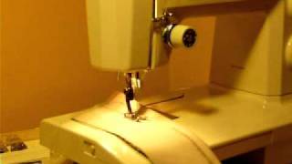 KENMORE 1625 CONVERTIBLE FLAT BEDFREE ARM SEWING MACHINE [upl. by Atok]