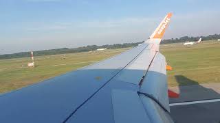 EasyJet A320 OEIND landing at Milan Malpensa [upl. by Schertz]