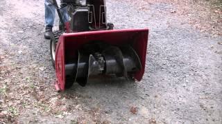 Toro 828 Power Shift Snowthrower [upl. by Arianna]