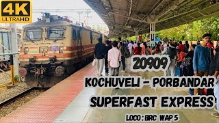 20909 Kochuveli  Porbandar Superfast Express Arriving Kozhikode  Indian Railways [upl. by Ylyl]