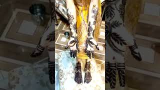 Anila fatima bridalmehndi design simple arabics dsgn like and subscribe my channel😍😍😍😍 [upl. by Elsa]