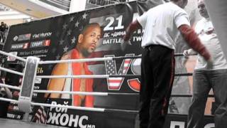 Roy Jones jr vs Denis LebedevDenis Lebedev media workout [upl. by Elleinet624]