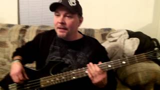 Jim Teaches Boot Scooting Boogie bass lesson [upl. by Alger494]