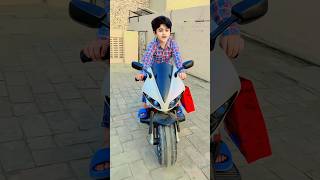 Shaheer behna k lye candy ka box le aaya 😍shorts shortvideo candy shaheerjutt [upl. by Nash579]