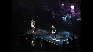 Blink 182  Centennial Gardens Bakersfield 2002 Full Concert [upl. by Fabrice853]