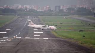 Hermosa Llegada Aerolínea Clic ATR 72600 Aeropuerto Enrique Olaya Herrera de Medellín Antioquia [upl. by Fablan]