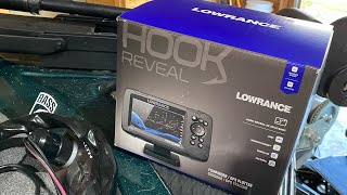 Lowrance Hook Reveal 5ss Installation lowrancefishing bassboats depthfinder [upl. by Meill]