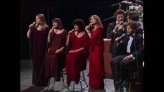 Swingle II The Swingle Singers  Bourrée Bach  Live in Norway 1978 [upl. by Zsuedat4]