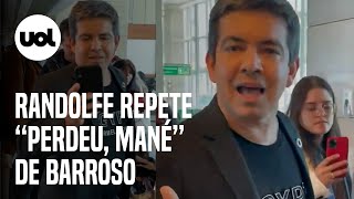 Randolfe é abordado por Bolsonaristas e responde com fala de Barroso ‘Perdeu mané’ [upl. by Vasiliu]