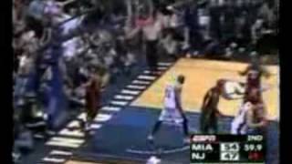 Vince Carter 4 dunks on Alonzo Mourning [upl. by Bobseine]