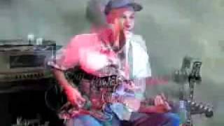 Tom Morello Tricks amp Guitar Gear  Part 23 [upl. by Nrek799]