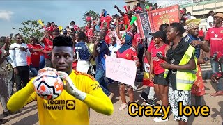 SCENES ¡¡¡ANDRE ONANA HEROIC WELCOME AT UGANDA 🇺🇬 Zimbabwe vs Cameroon [upl. by Schroth]