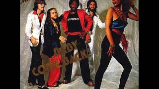 Mouzons Electric Band  Everybody Get Down 1979 [upl. by Enialed]