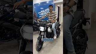 Taking delivery of Bajaj Freedom 125 🚀 shorts ytshorts cng automobile bestyoutuber trending [upl. by Bullion]