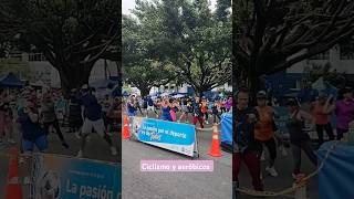 Deporte la regional en Medellín es ciclovía los domingos y festivos [upl. by Rossuck]