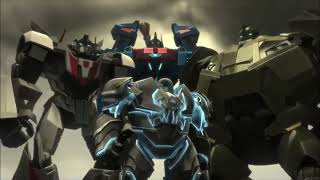 Bulkhead Wheeljack Ultra Magnus and Miko vs Predaking Starscream Vehicons and Seekers [upl. by Carothers416]