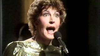 HELEN REDDY  quotANGIE BABYquot  TOP OF THE POPS LIVE 1981 [upl. by Yeblehs]