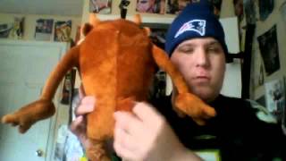 Reviewing Tasmanian Devil From The Looney Tunes Show Plush Talking Toy [upl. by Yeltnarb]