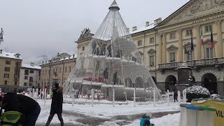 Prima neve ad Aosta [upl. by Htezil]