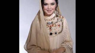 03  Siti Nurhaliza  Cinta Ini lirik [upl. by Lenahc444]