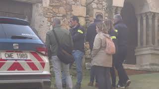 Los Mossos registran la casa del presunto autor de la muerte de su pareja en La Morera de Montsant [upl. by Eijneb]