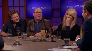 Linda en ik hebben dezelfde leeftijd en hetzelfde gewichtquot  RTL LATE NIGHT [upl. by Sapowith366]