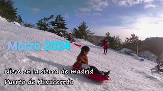 Una tarde de trineo en la sierra de Madrid Puerto de Navacerrada [upl. by Fulmis]