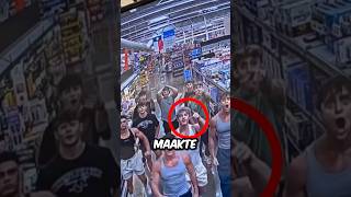 Groep Gespierde Mannen In De Supermarkt😂💪🏻 devindfitIG [upl. by Nosnorb]