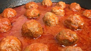 HOW TO MAKE MEATBALLS  EASY SOFT AND DELICIOUS MEATBALLS  ITALIAN MEATBALLS [upl. by Llenehs173]