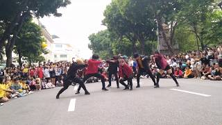 JOPPING  SUPERM DANCE COVER BY THE J tại phố đi bộ Hà Nội ngày 3112019 [upl. by Oneill]