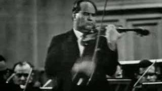 David Oistrakh plays Tchaikovsky Concerto 1st Mov Part 2 [upl. by Vil]