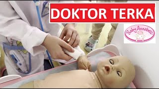 Doktor Terka 2 🚑 Pád z houpačky 👩🏾‍⚕️👨🏾‍⚕️ Testování hraček  Máma v Německu [upl. by Natanoj]