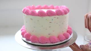 How to Pipe a Fluffy Frosting Border on a Cake [upl. by Prader]