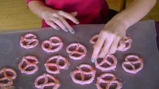 How To Easy Chocolate Covered Pretzels [upl. by Medina890]