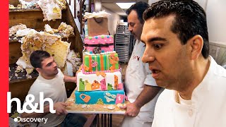 Reacción de Buddy al enterarse que dejaron caer un pastel listo  Cake Boss  Discovery HampH [upl. by Refinney]