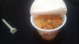 manchow veggi cup noodles spicy vegetable flavour [upl. by Leoj]