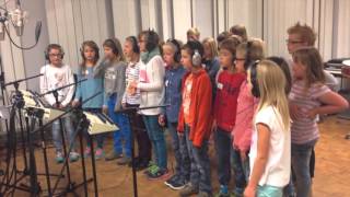 10 Jahre Musikalische Grundschule  Making of von quotMusik den ganzen Tagquot [upl. by Wiskind]