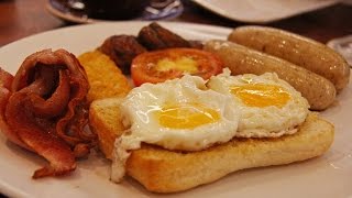 How to Cook a Full English Breakfast with a Blowtorch [upl. by Yraccaz41]