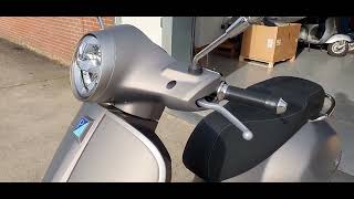 2023 Vespa GTS SuperTech Grigio Ottimista Opaco 300 HPE E5  De Vespa Garage [upl. by Esta978]