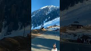 gulmargdiaries travel gulmargsnowfall automobile snow snowfall [upl. by Dnalrah110]