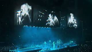 Linkin Park  quotBreaking The Habitquot First Time Live with Emily Armstrong 4K Kia Forum 91124 [upl. by Novak]