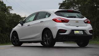 Testamos o novo Cruze Hatch 2017  Falando de Carro [upl. by Tower]