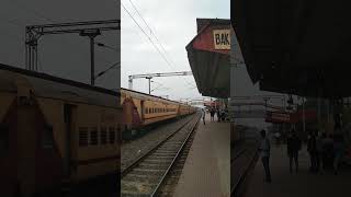 Express Special Train Skipping Bakhtiyarpur Junctionvideoshortsshorttrendingviralvideoshareyt [upl. by Desireah84]