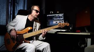 Tom Misch amp Yussef Dayes  Nightrider bass by Tom Driessler Bass Cover [upl. by Llednek]