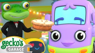 Gecko the Waiter  Geckos Garage  Trucks For Children  Cartoons For Kids [upl. by Eirrot]