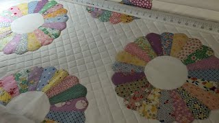 Computerized crosshatch quilting around applique blocks  tutorial with Handi Quilter ProStitcher [upl. by Lauryn]