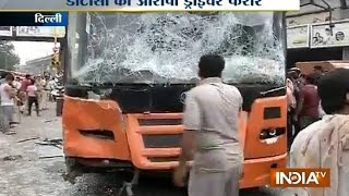 Protest Near Inderlok Metro Station in Delhi After a Bus Runs Over Student  India Tv [upl. by Lynn]